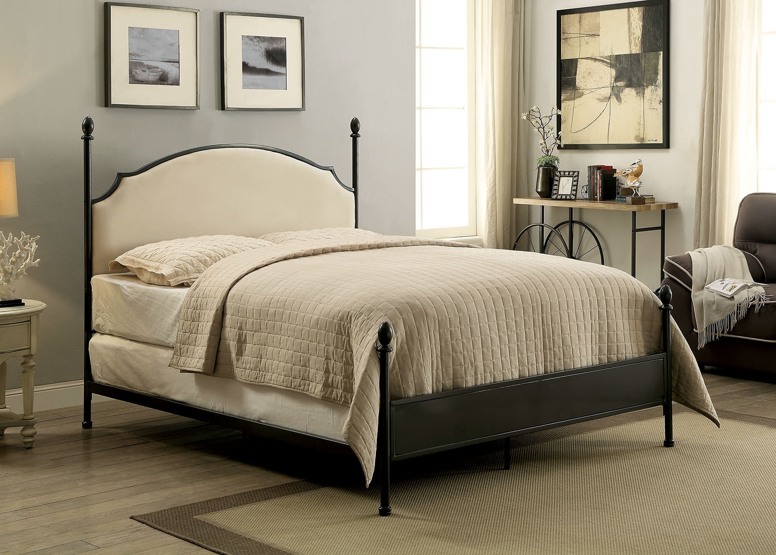 Sinead Fabric/Metal Low Poster Bed, Eastern King Size