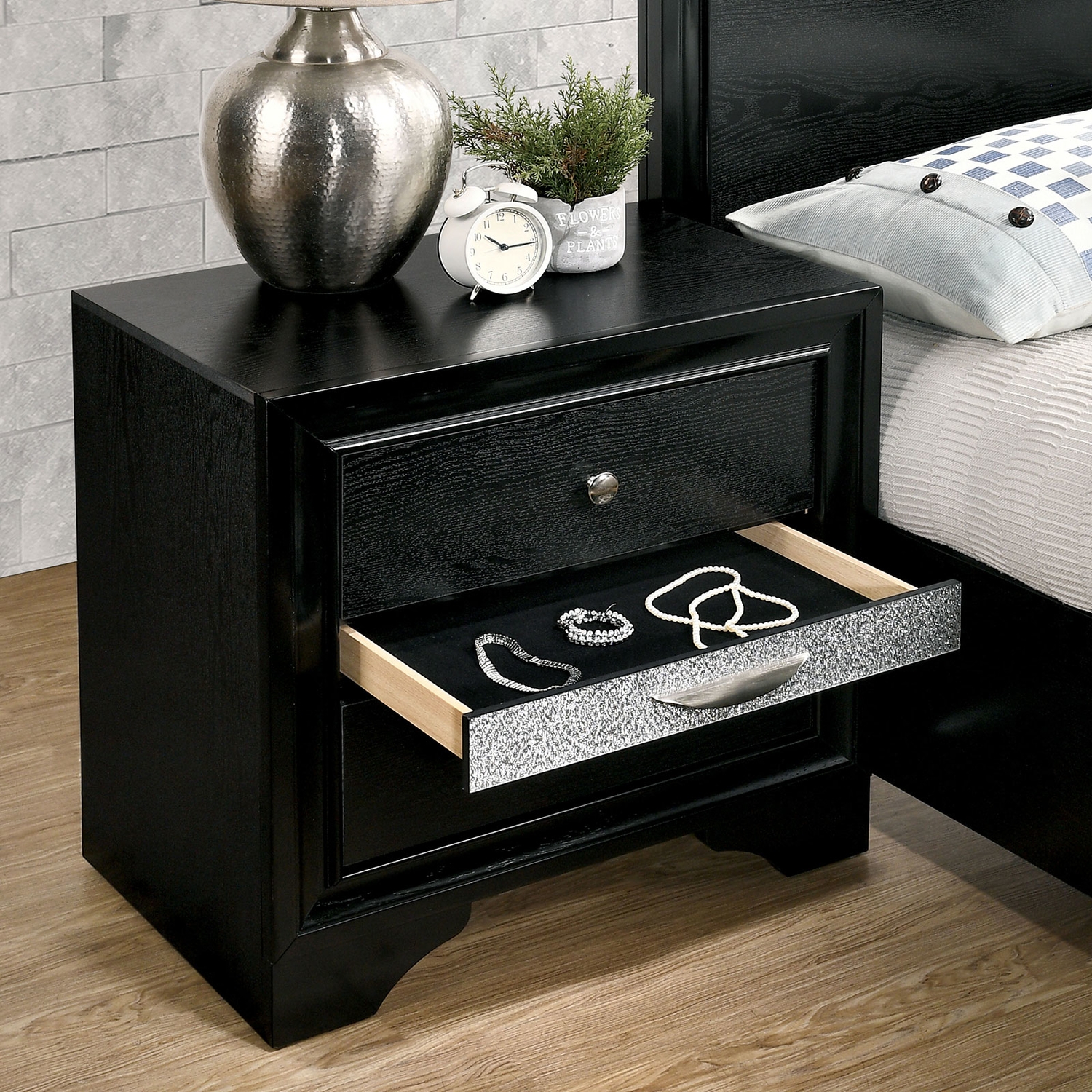 Chrissy Wood Nightstand w/3 Drawers
