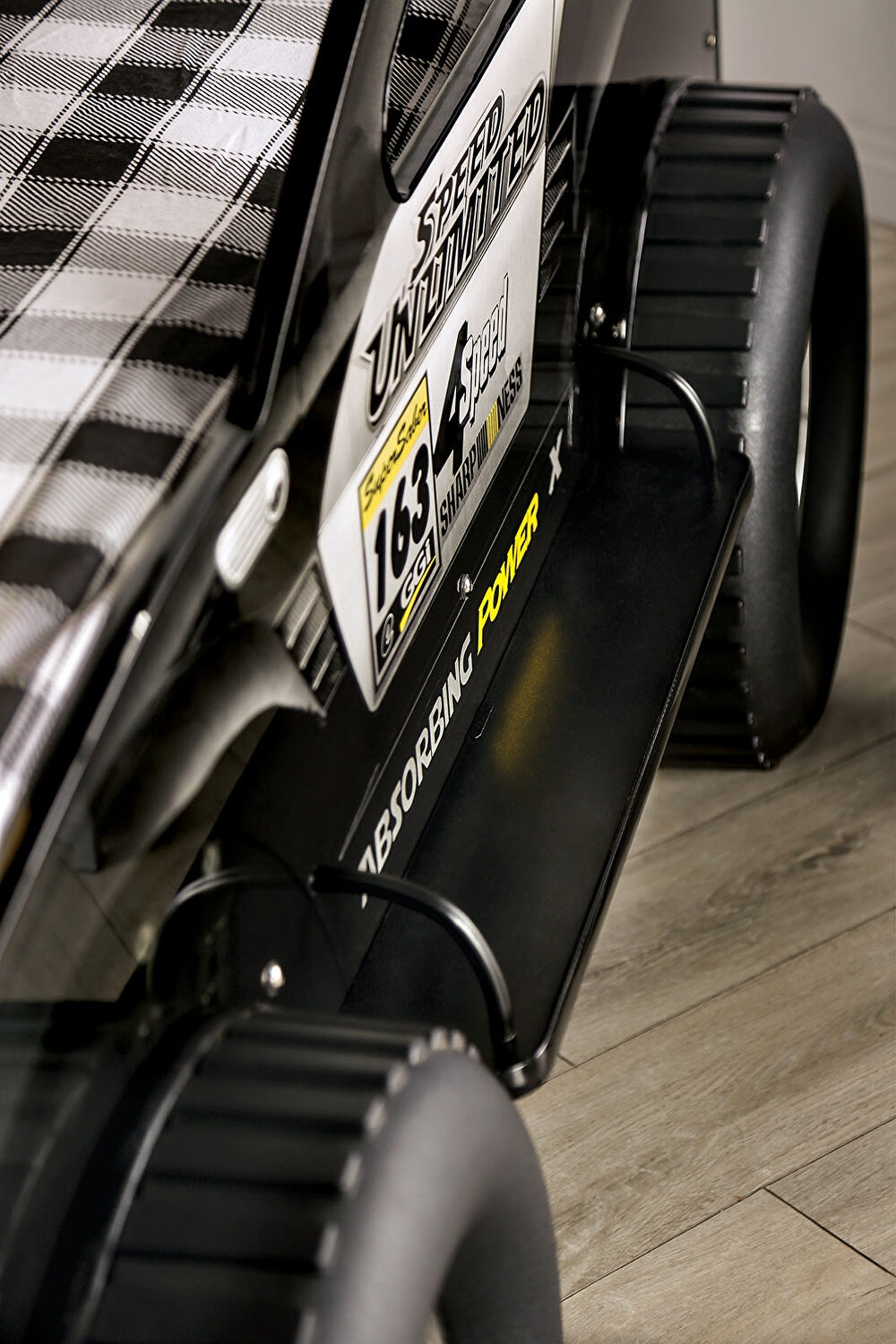 Speed Jump twin car bed Side Vehicle by Furniture of America