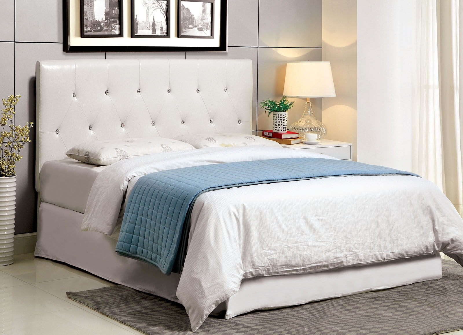 Velen Fabric/Leatherette/Wood Platform Tufted Bed, California King Size