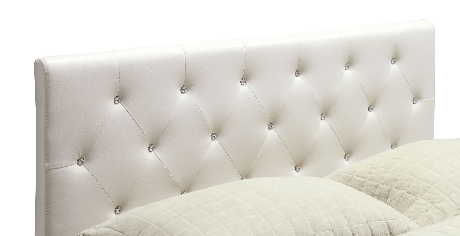 Velen Fabric/Leatherette/Wood Platform Tufted Bed, Full Size