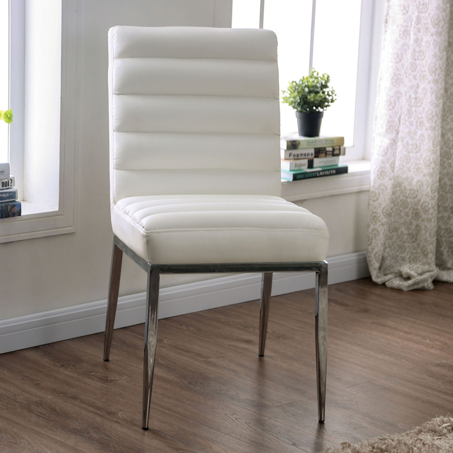 Cilegon Glass/Wood Rectangular Dining Set