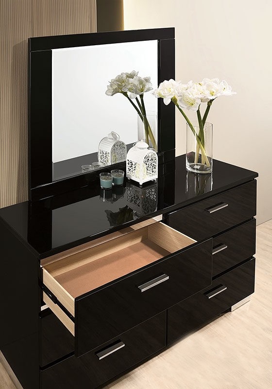 Carlie Metal/Wood Double Dresser w/6 Drawers