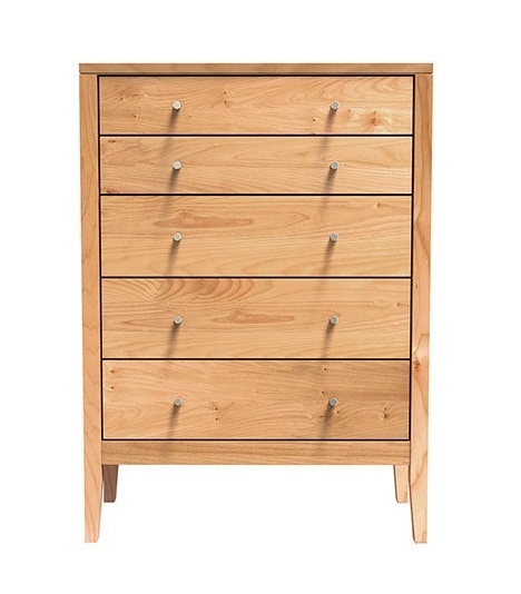 Willamette Wood Dresser w/5 Drawers