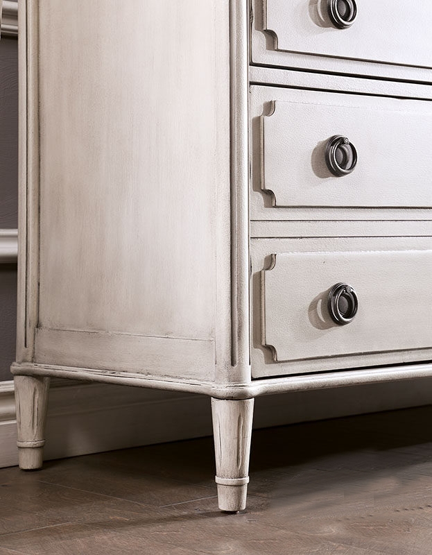 Esther Wood Chest w/5 Drawers