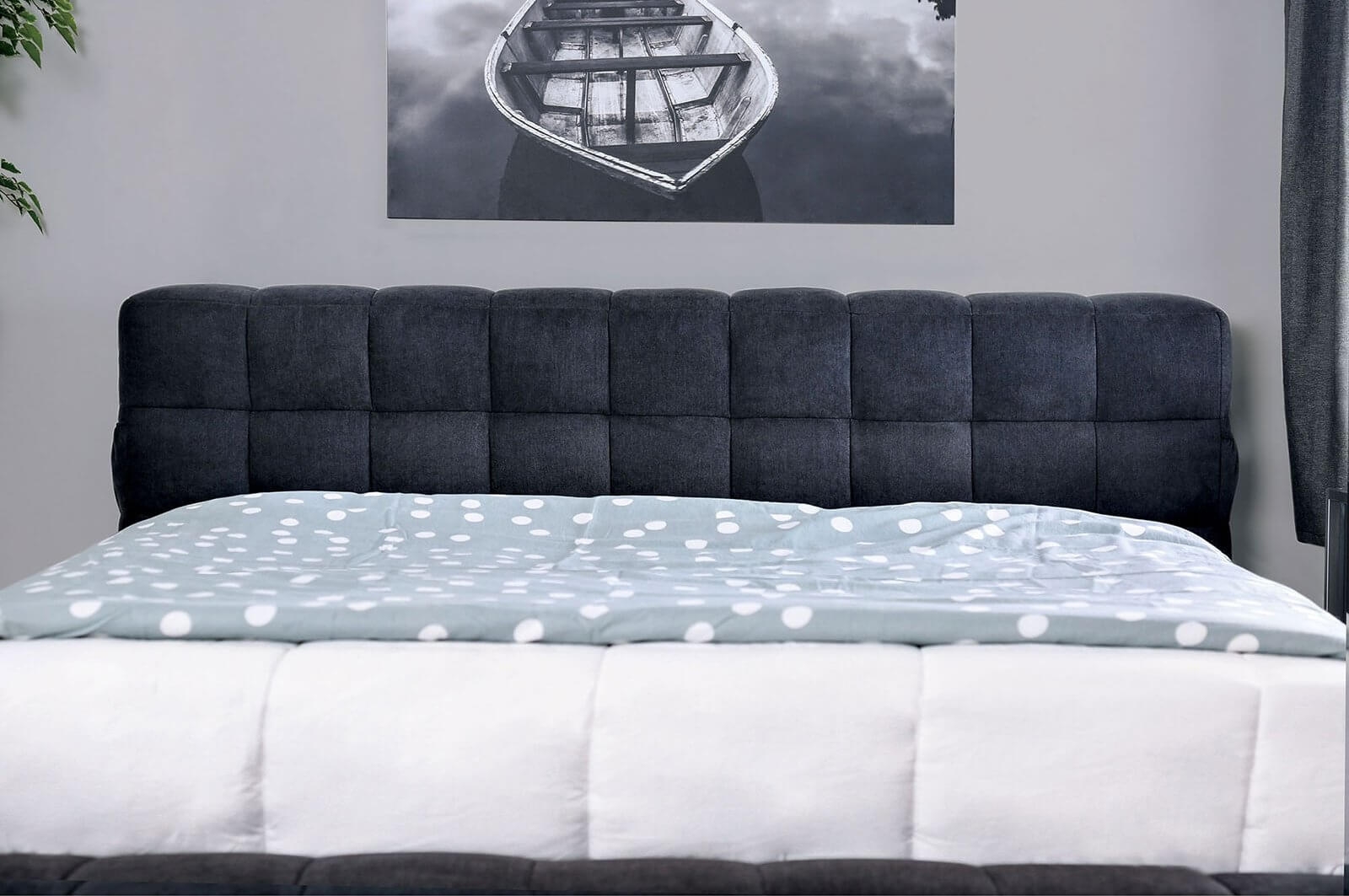 Wolsey Fabric/Wood Low Profile Platform Bed w/USB, California King Size