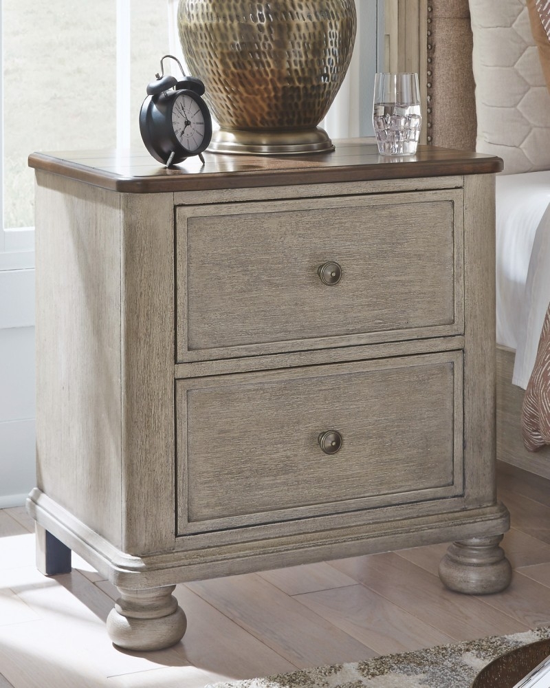 Ashley SM Falkhurst Fabric Upholstered Panel Bedroom Set