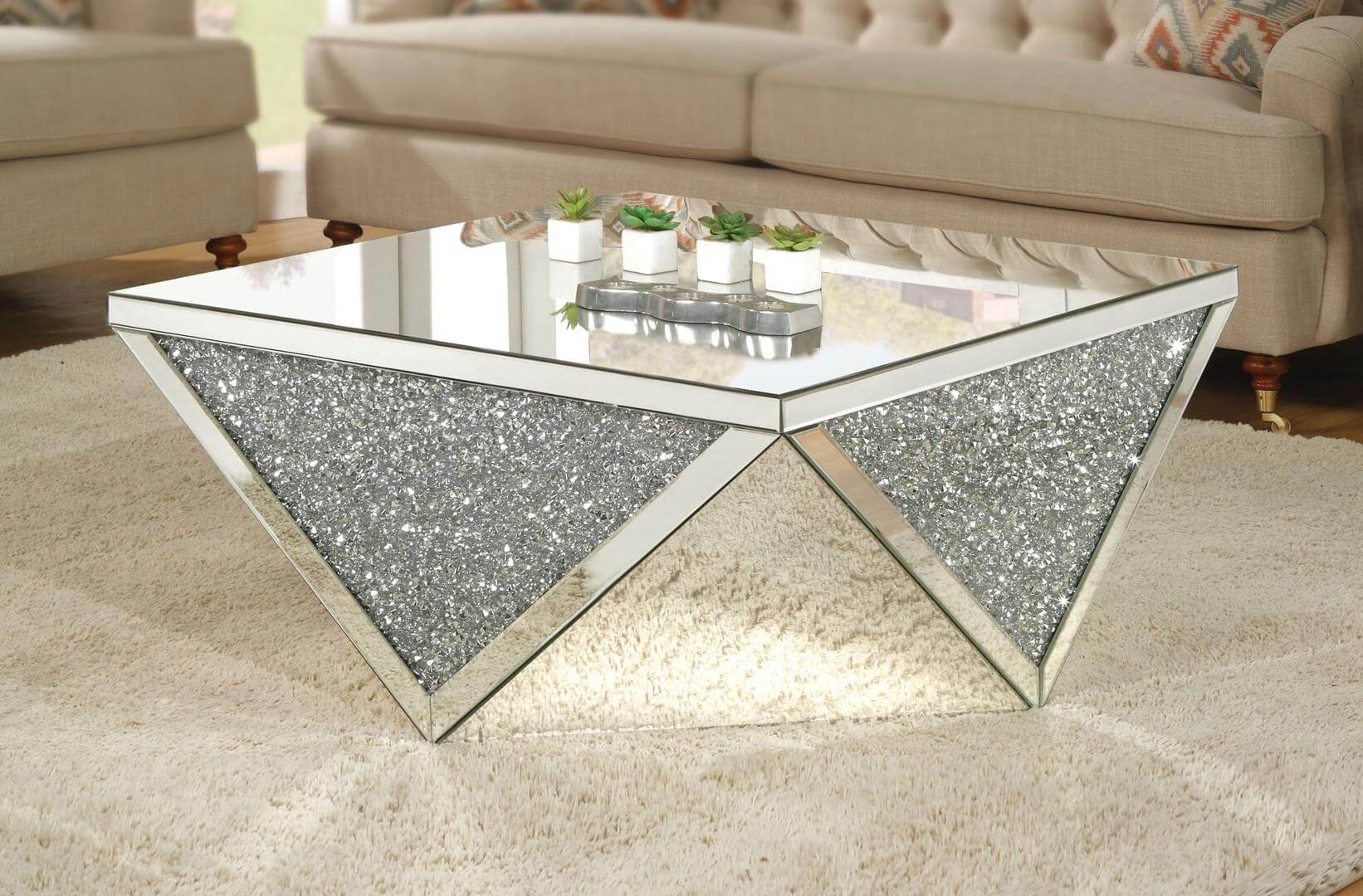 Noralie Mirrored/Faux Diamonds Coffee Table