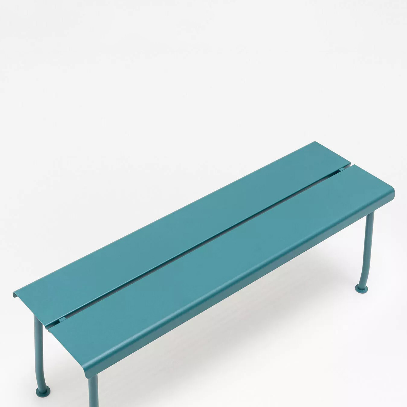 Flaner Outdoor Bench
