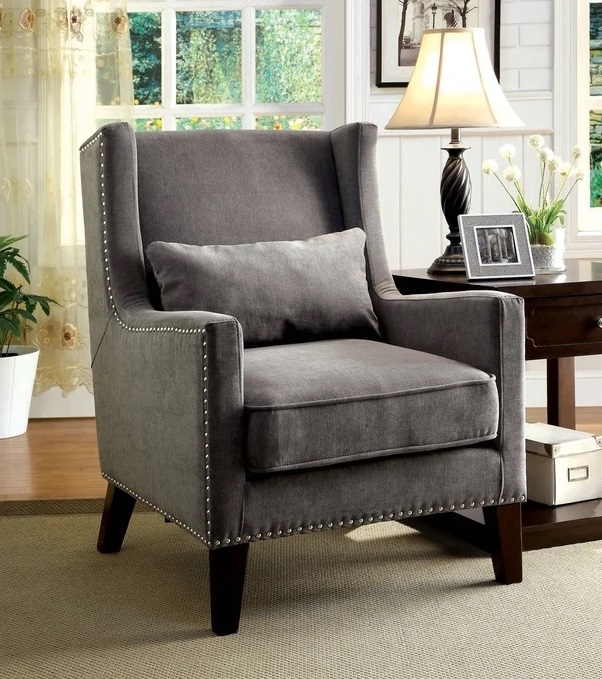 Tomar Fabric Accent Chair w/Pillow