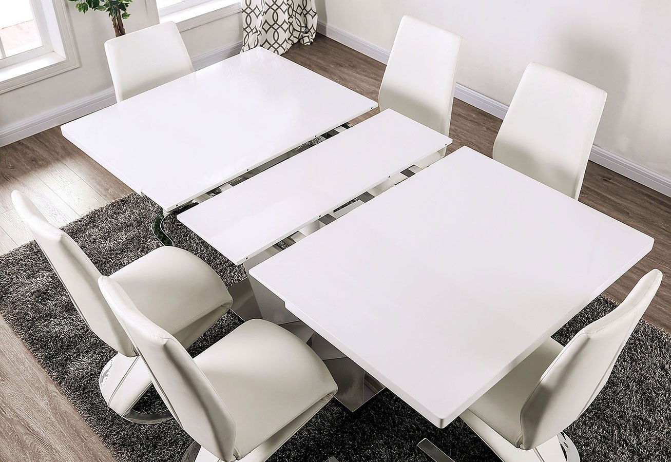 Zain Wood Extendable Dining Table