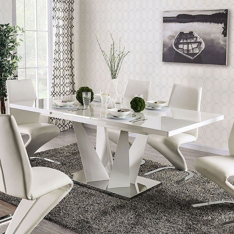 Zain Wood Extendable Dining Set