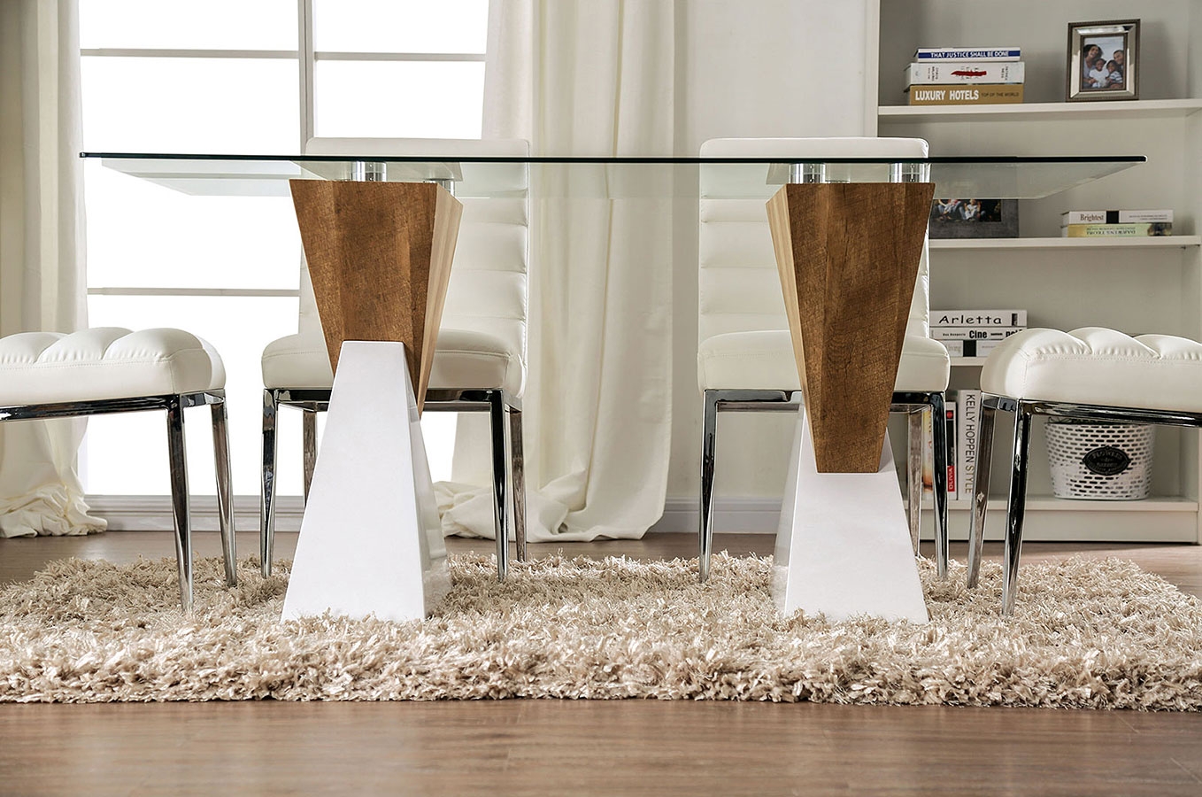 Binjai Glass/Wood Dining Set