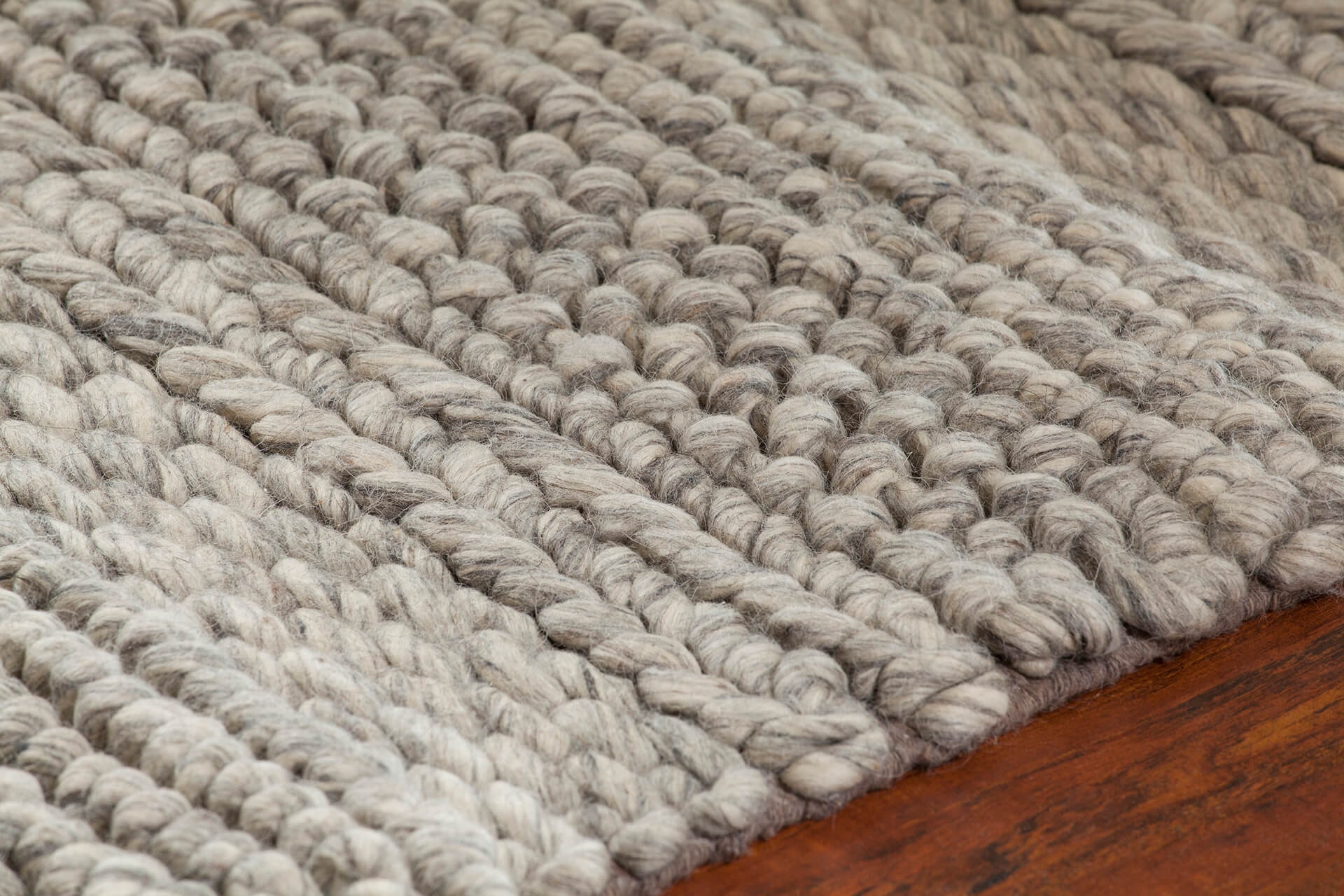 Forstel Wool Rectangular Hand-woven Rug, 7'9" x 10'6"
