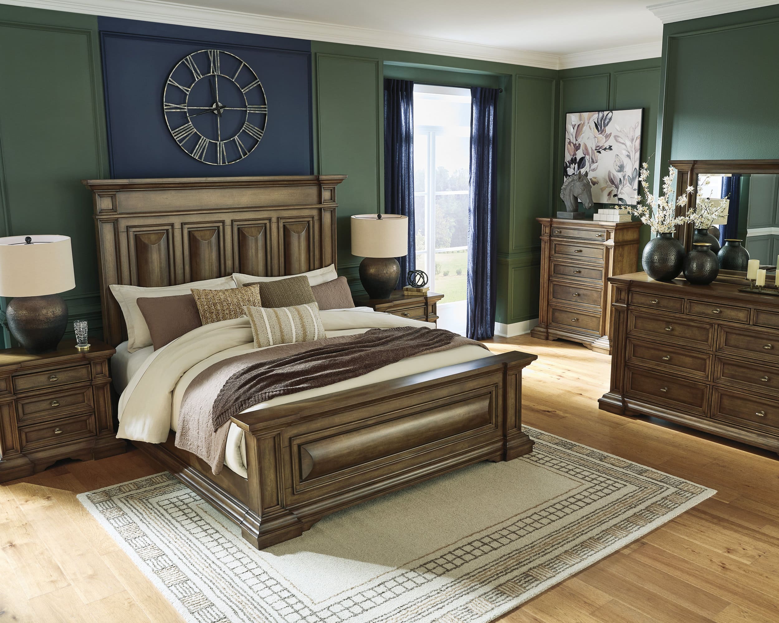 Frantanna Wood Panel Bedroom Set