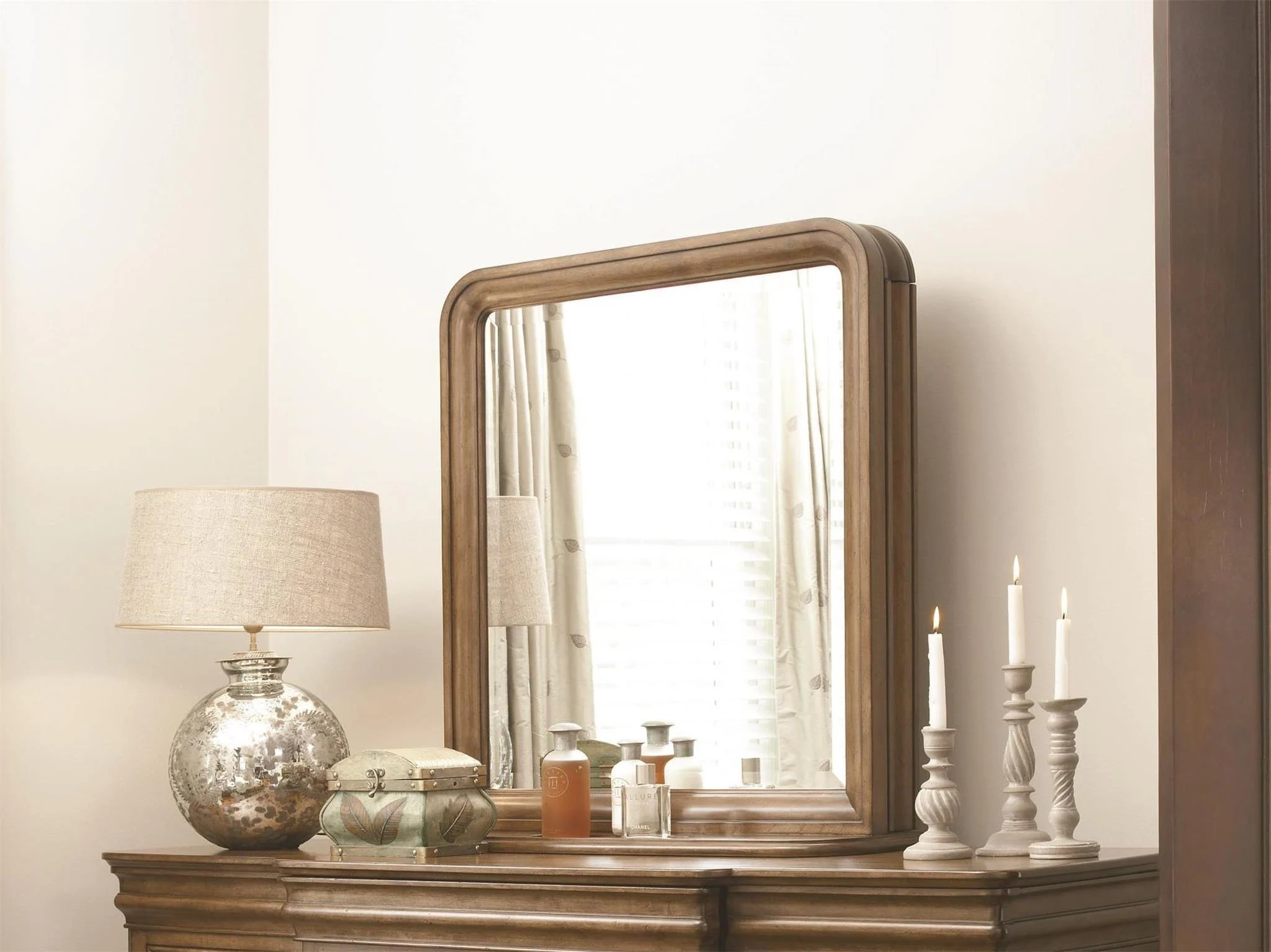 New Lou Wood Mirror w/Vertical Storage