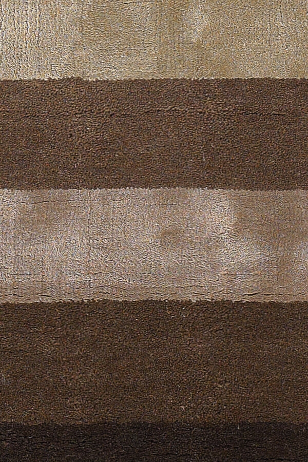 Gardenia Wool/Viscose Rectangular Hand-woven Rug, 7'9" x 10'6"