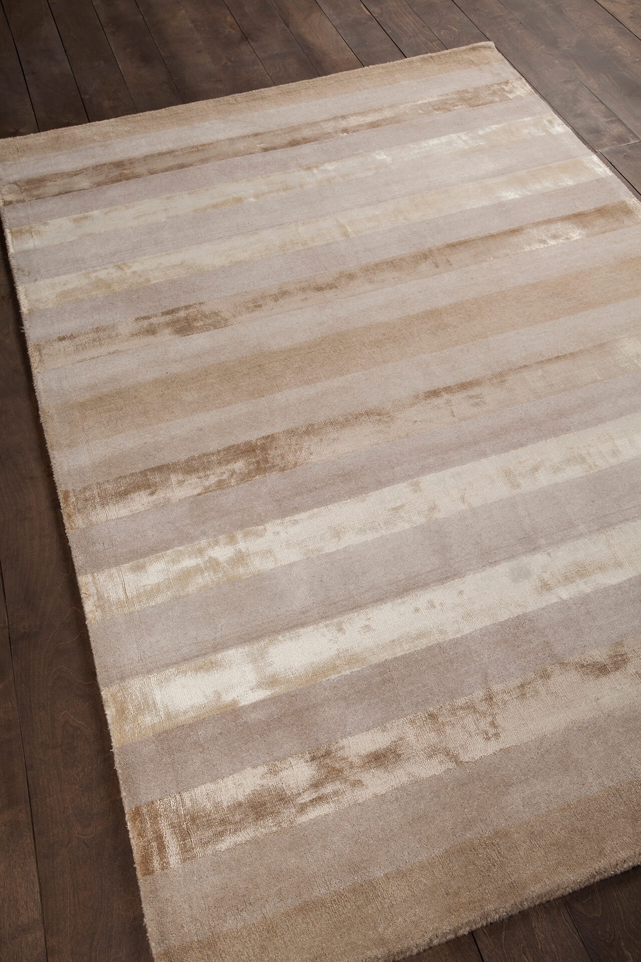 Gardenia Wool/Viscose Rectangular Hand-woven Rug, 5' x 7'6"