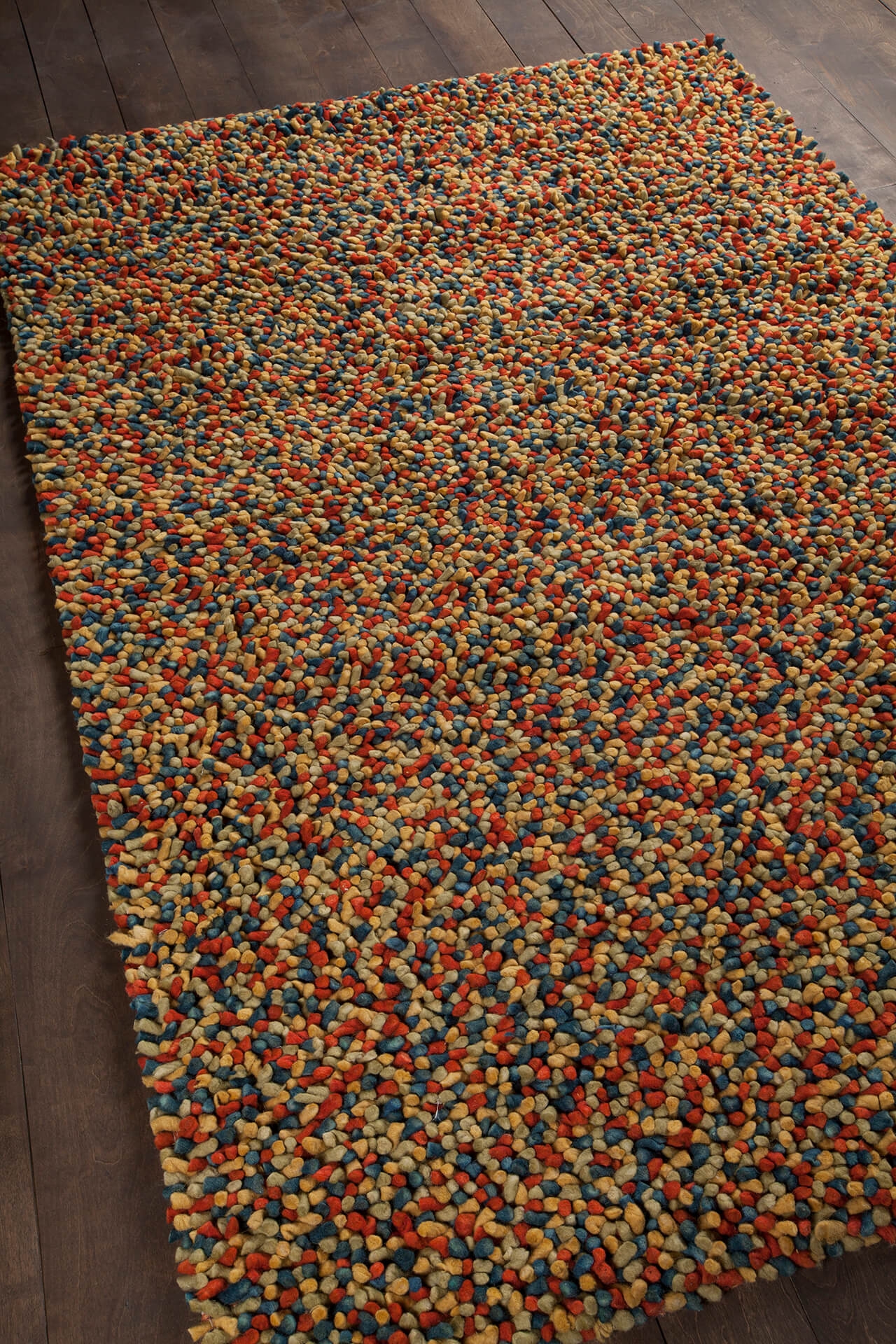 Gems Wool Hand-woven Rug