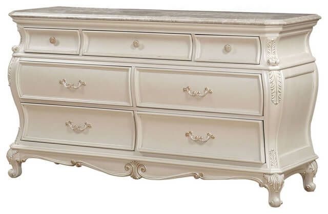 Chantelle Dresser