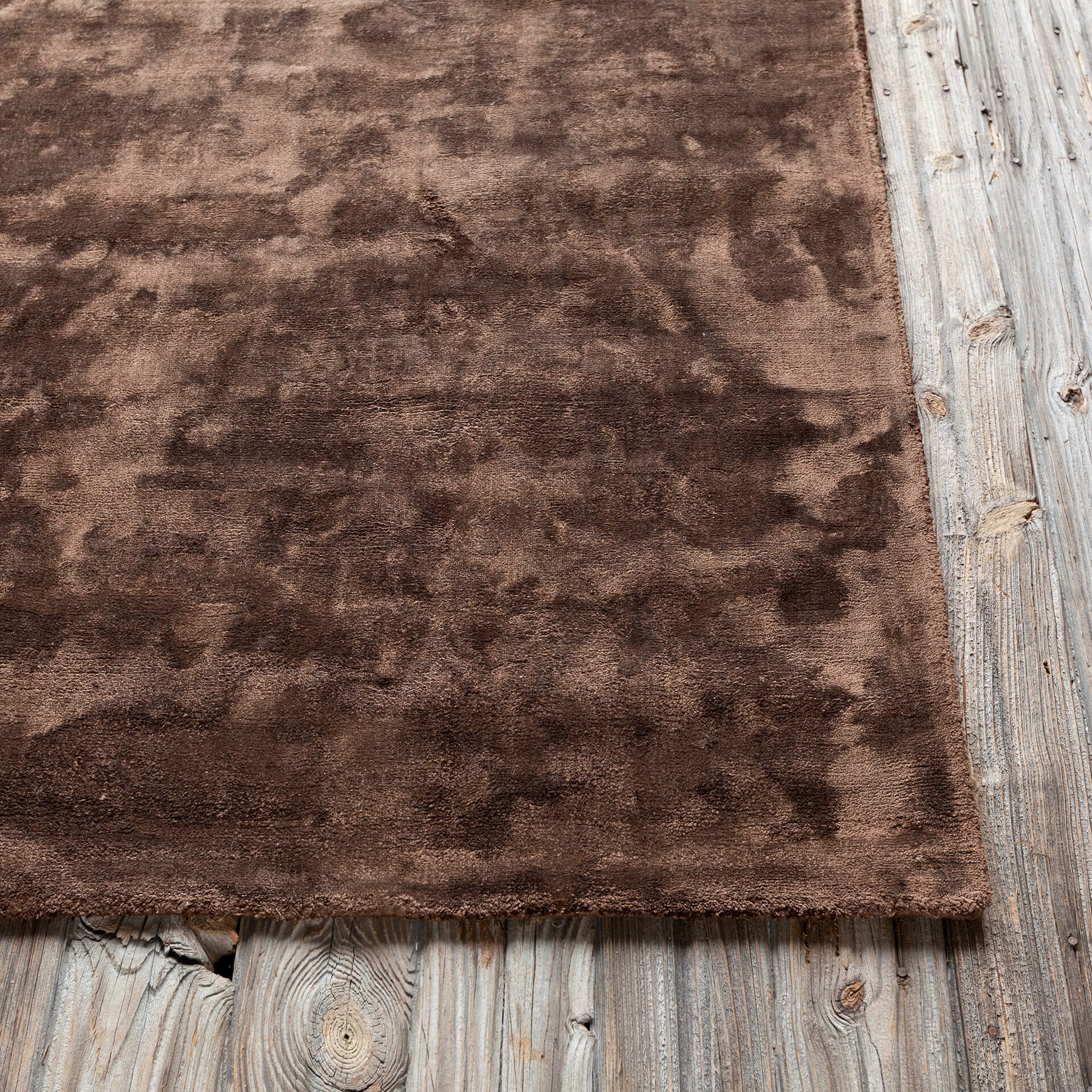 Gloria Viscose Rectangular Hand-woven Rug, 9' x 13'