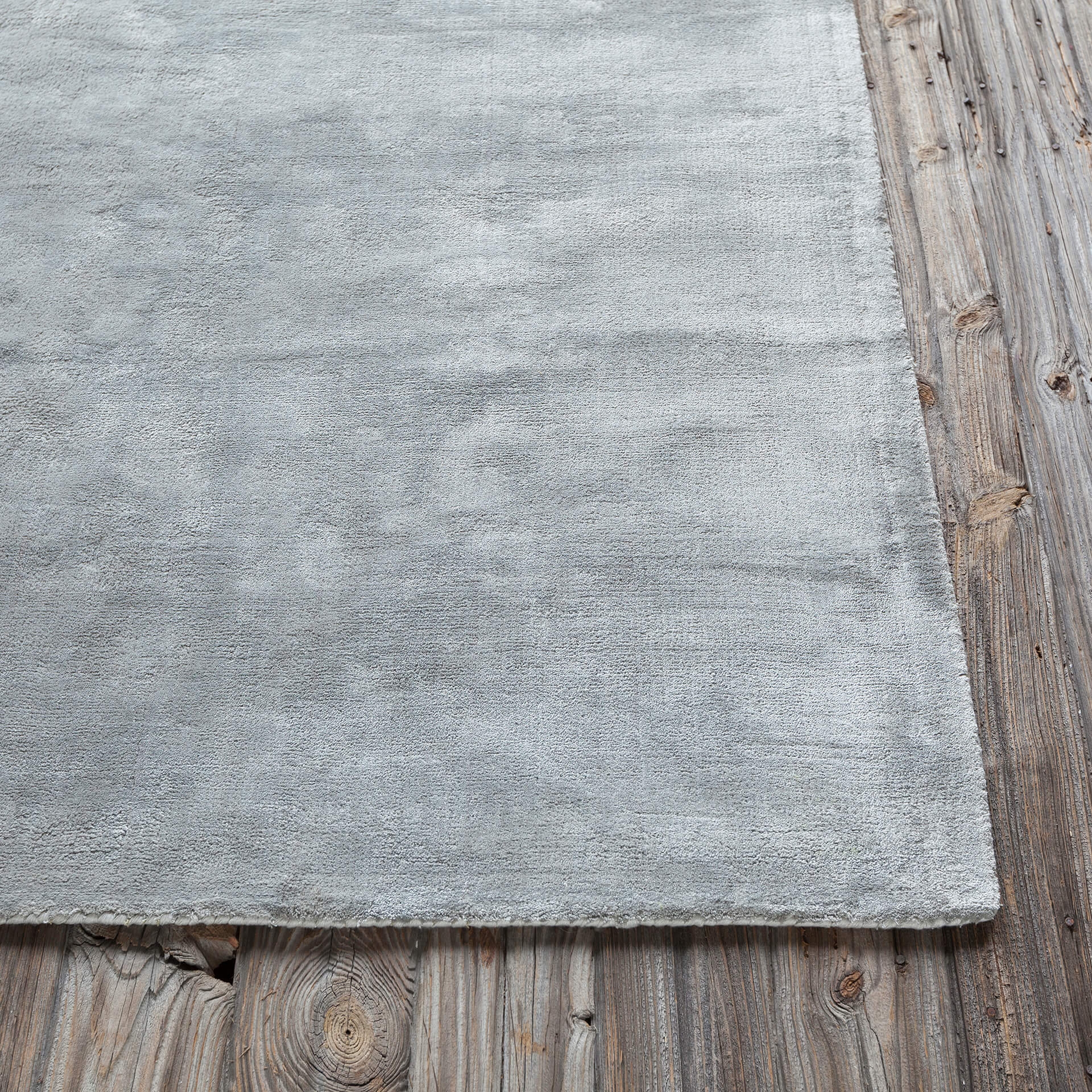 Gloria Viscose Rectangular Hand-woven Rug