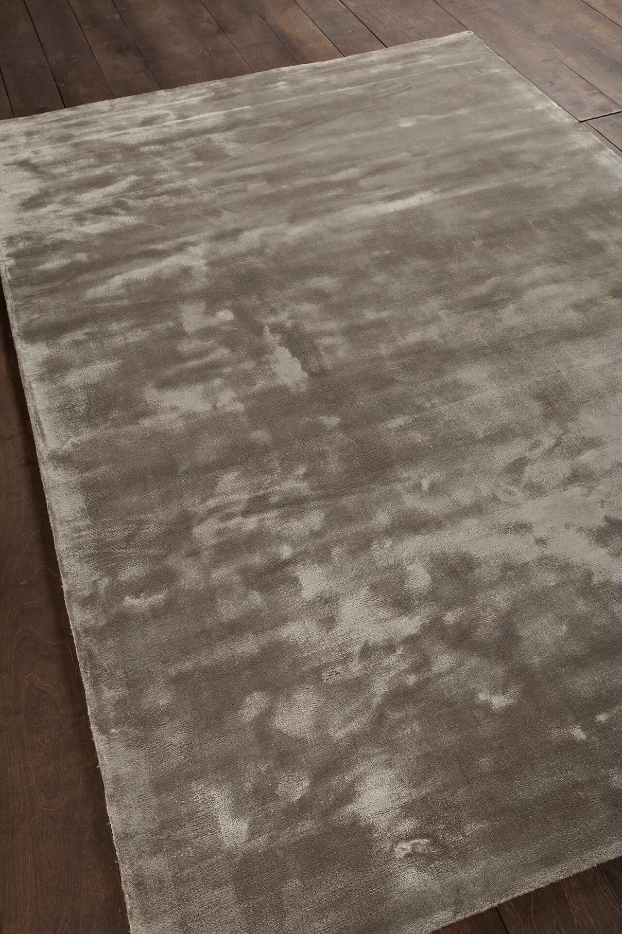 Gloria Viscose Rectangular Hand-woven Rug, 7'9" x 10'6"