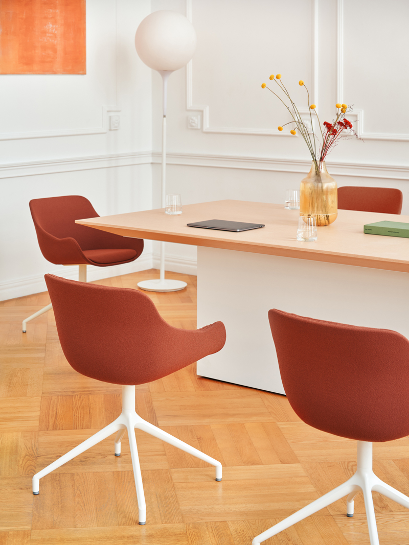 Gravity Rectangular Electric Height Adjustable Conference Table