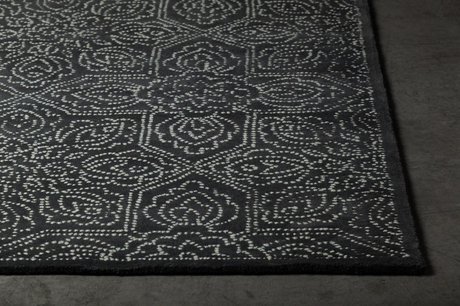 Hailee Wool Rectangular Hand-tufted Rug, 5' x 7'6"