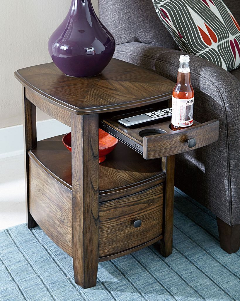 Transitional Chairside Table with Pull-Out Tray