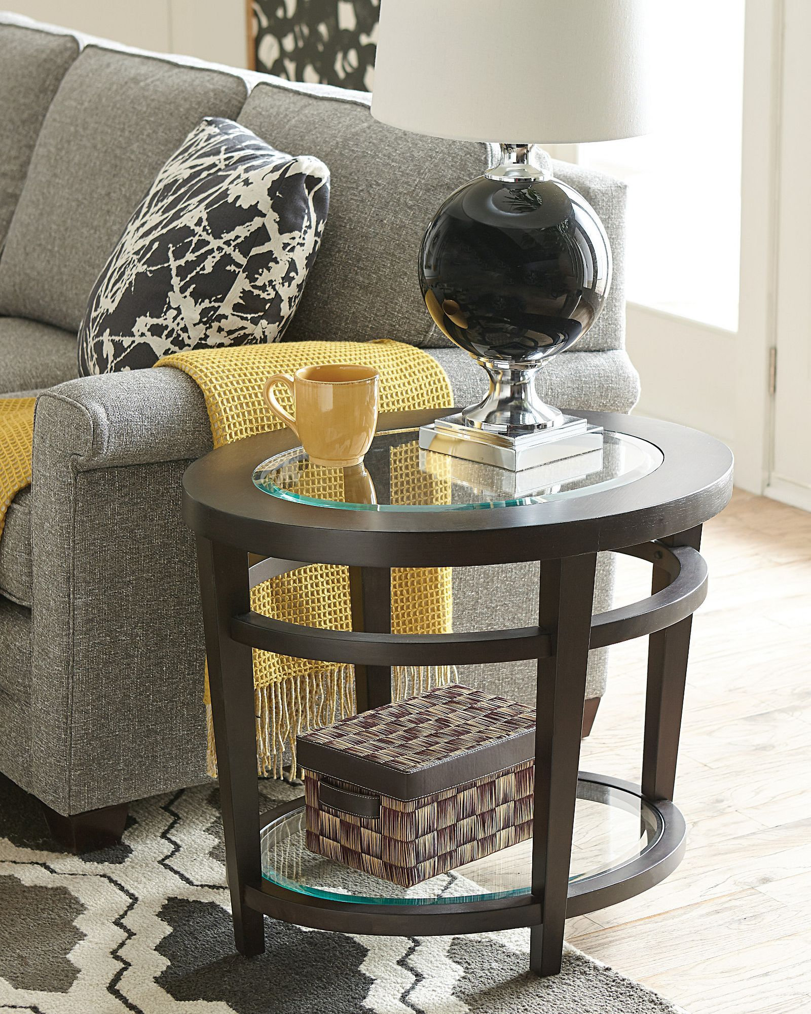 Living Room Hammary Urbana Oval End Table