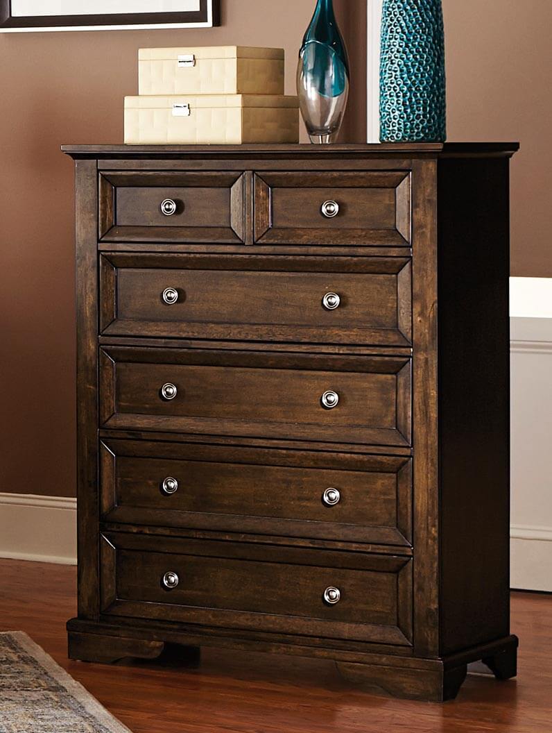 Eunice Chest by Homelegance
