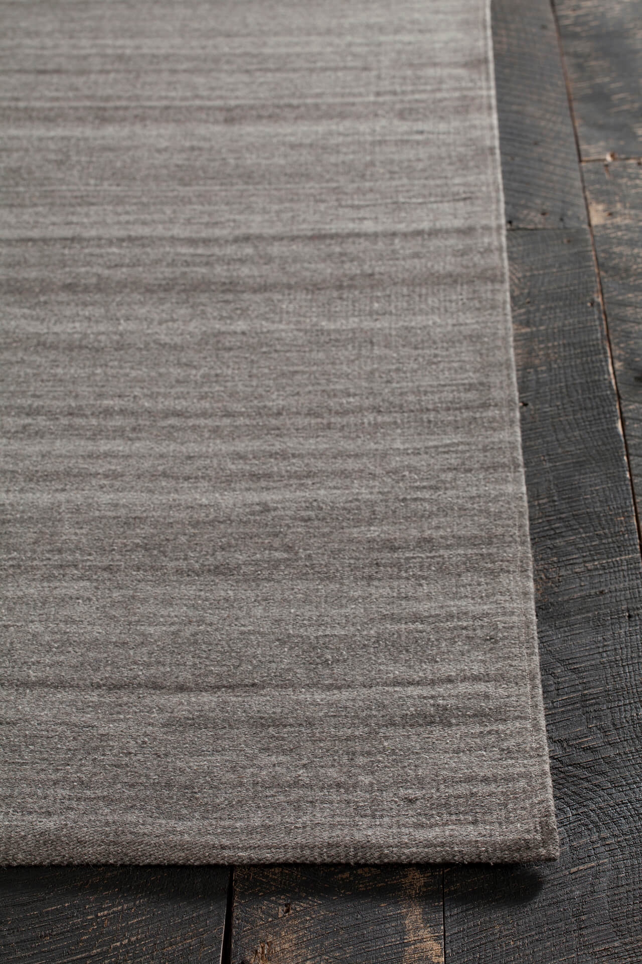 Hedonia Wool/Viscose Rectangular Hand-woven Rug, 7'9" x 10'6"