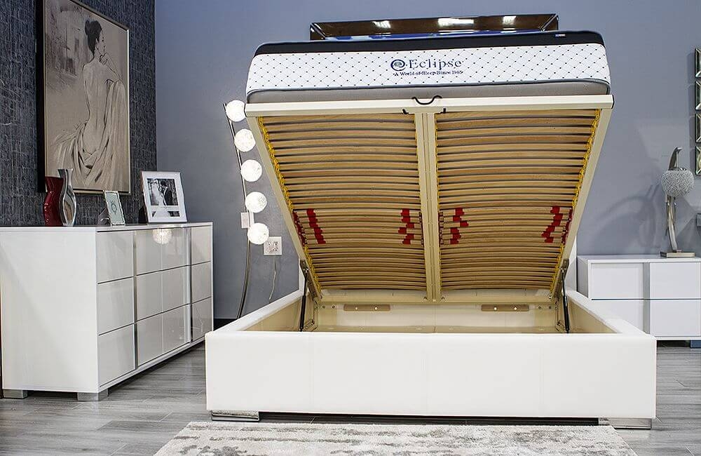 Helga Tufted Leatherette Storage Bed