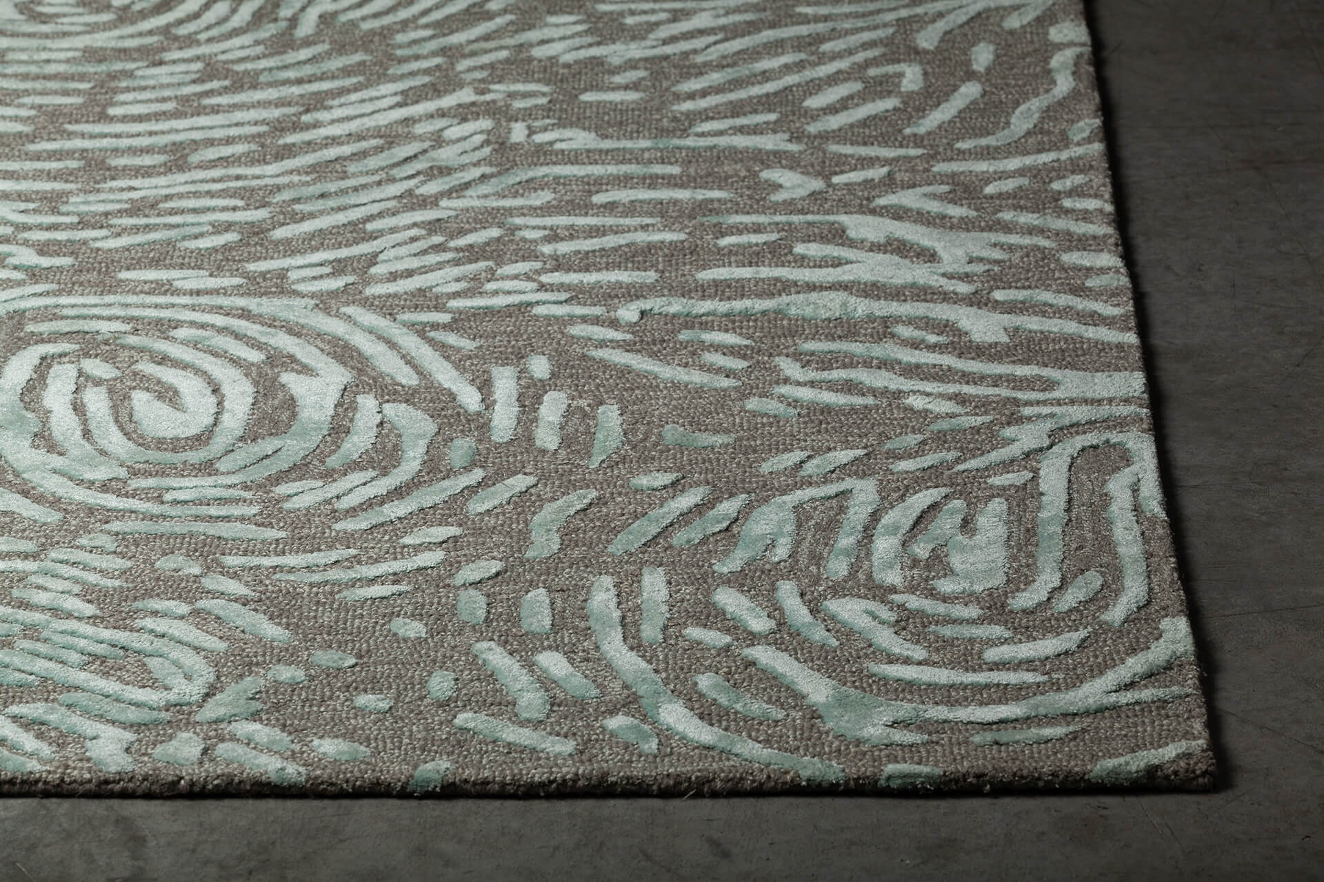 Hester Wool/Viscose Rectangular Hand-tufted Rug, 5' x 7'6"