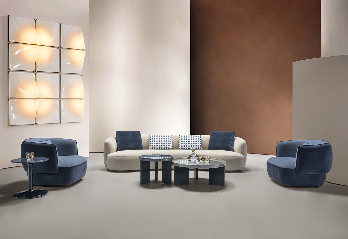 HF5553 Fabric Accent Chair