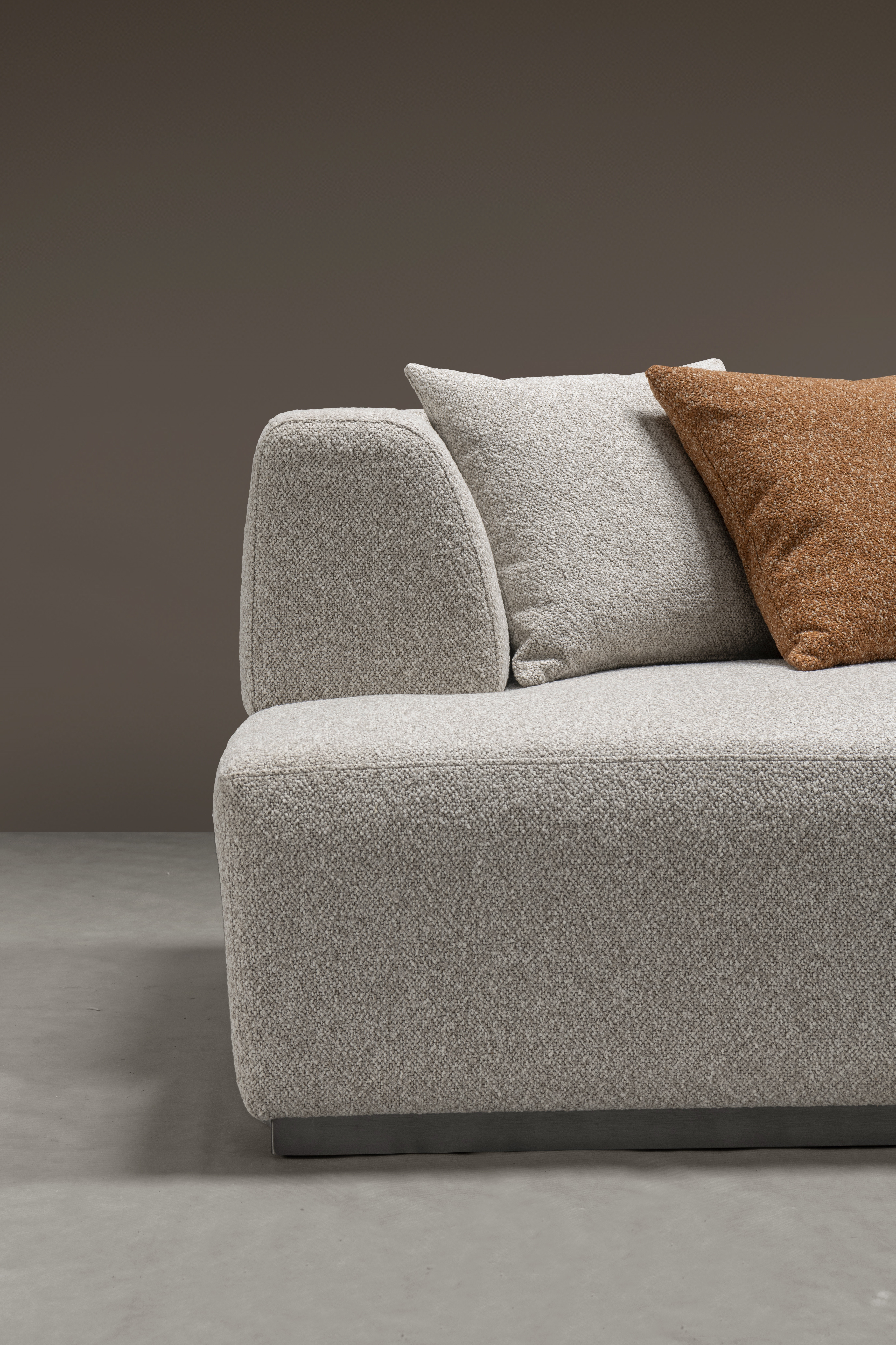 HF5566 Sectional