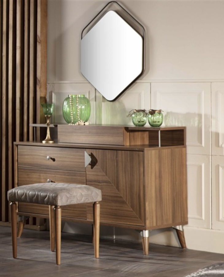 Loren Dresser