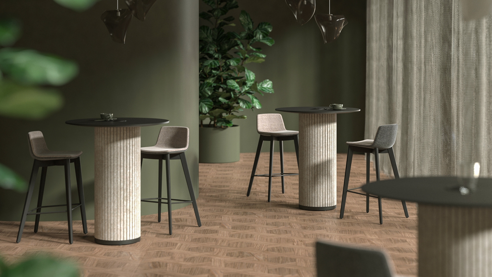 Parthos Round High Table