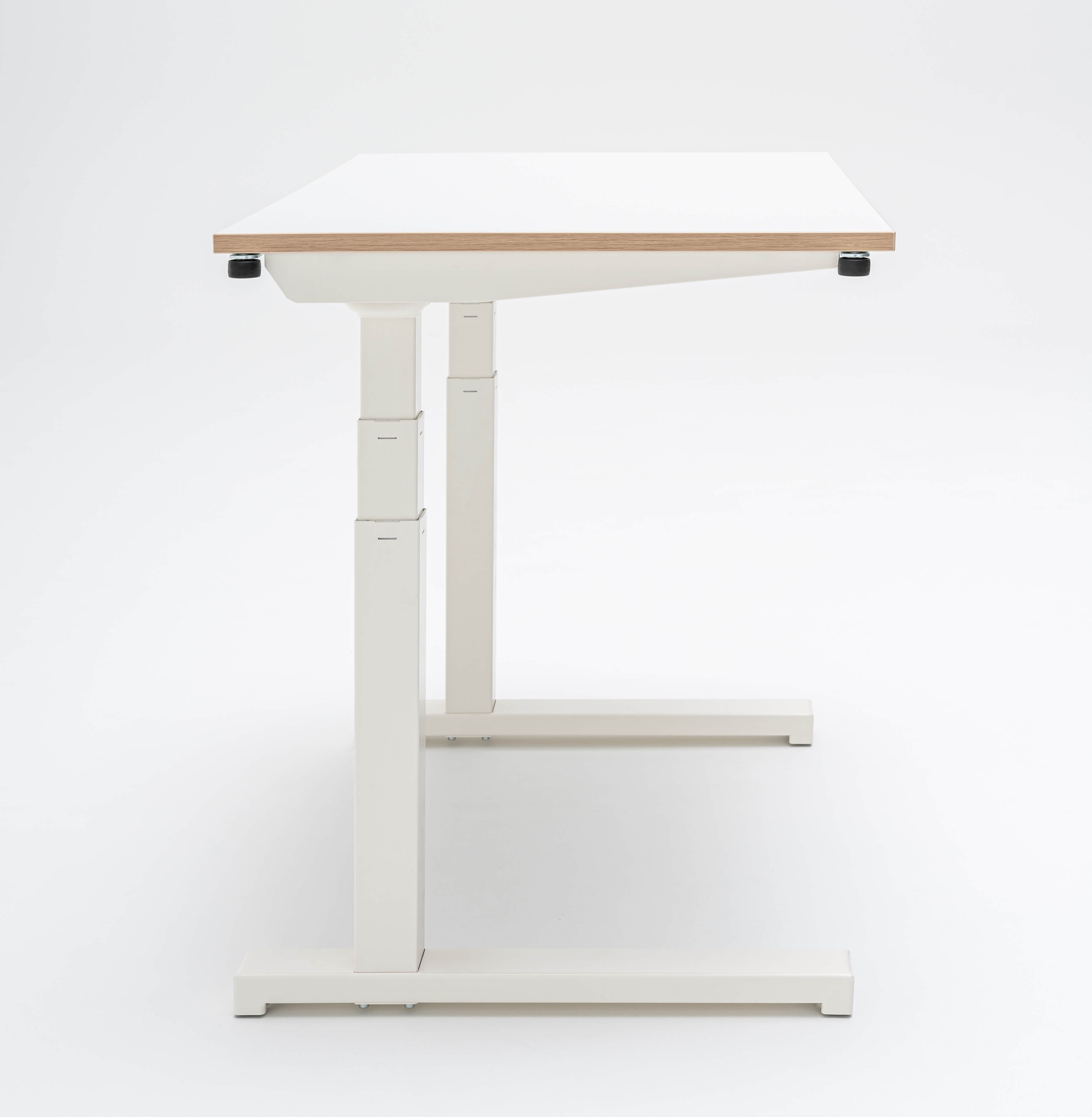 Compact Drive 47" x 23.6" Straight Ergonomic Sit-Stand Home/Office Desk
