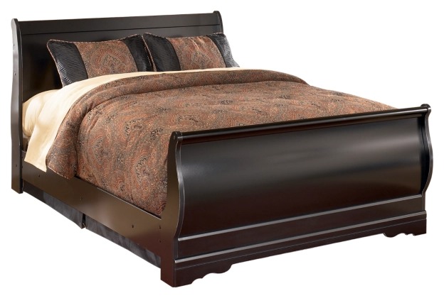 Huey Vineyard Wood Sleigh Bedroom Set