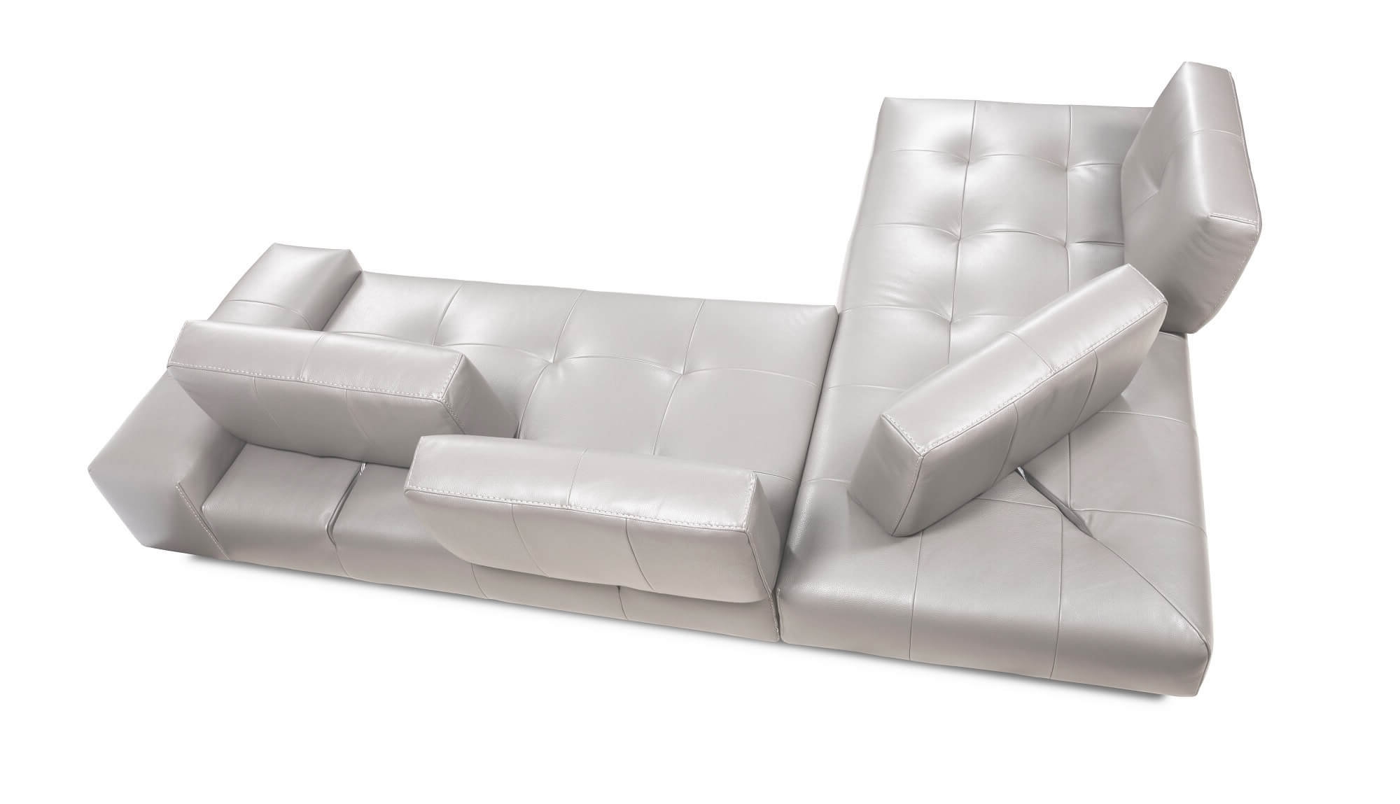 I763 Leather Sectional, Left Arm Chaise Facing