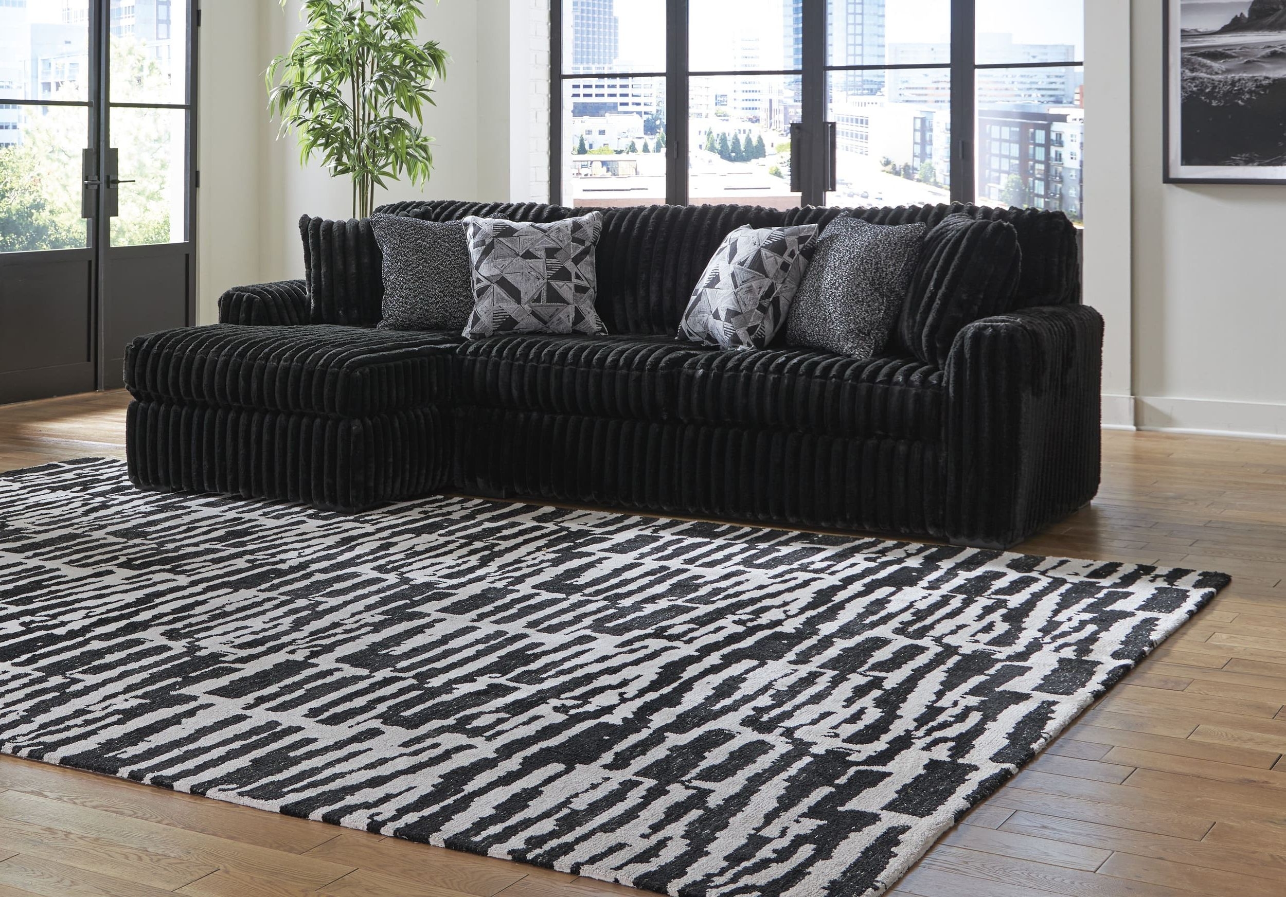 Midnight-Madness 2-Piece Polyester L-Shaped Sectional Sofa w/Left Arm Chaise Facing