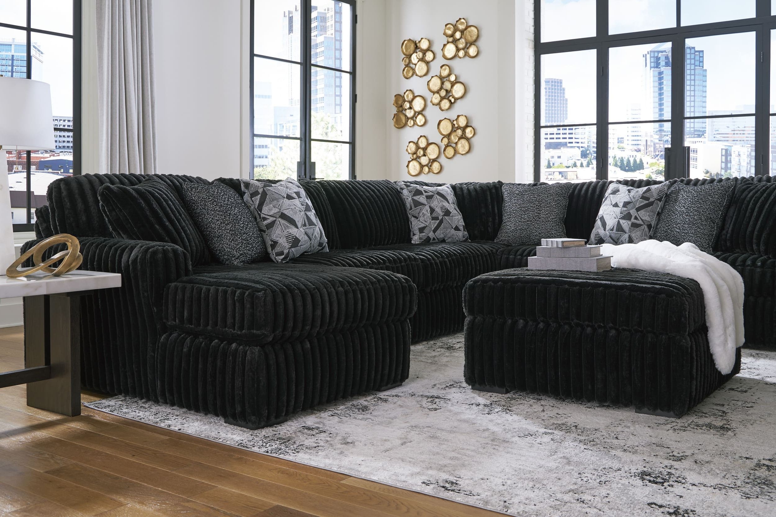 Midnight-Madness 4-Piece Polyester U-Shaped Sectional Sofa w/Left Arm Chaise Facing