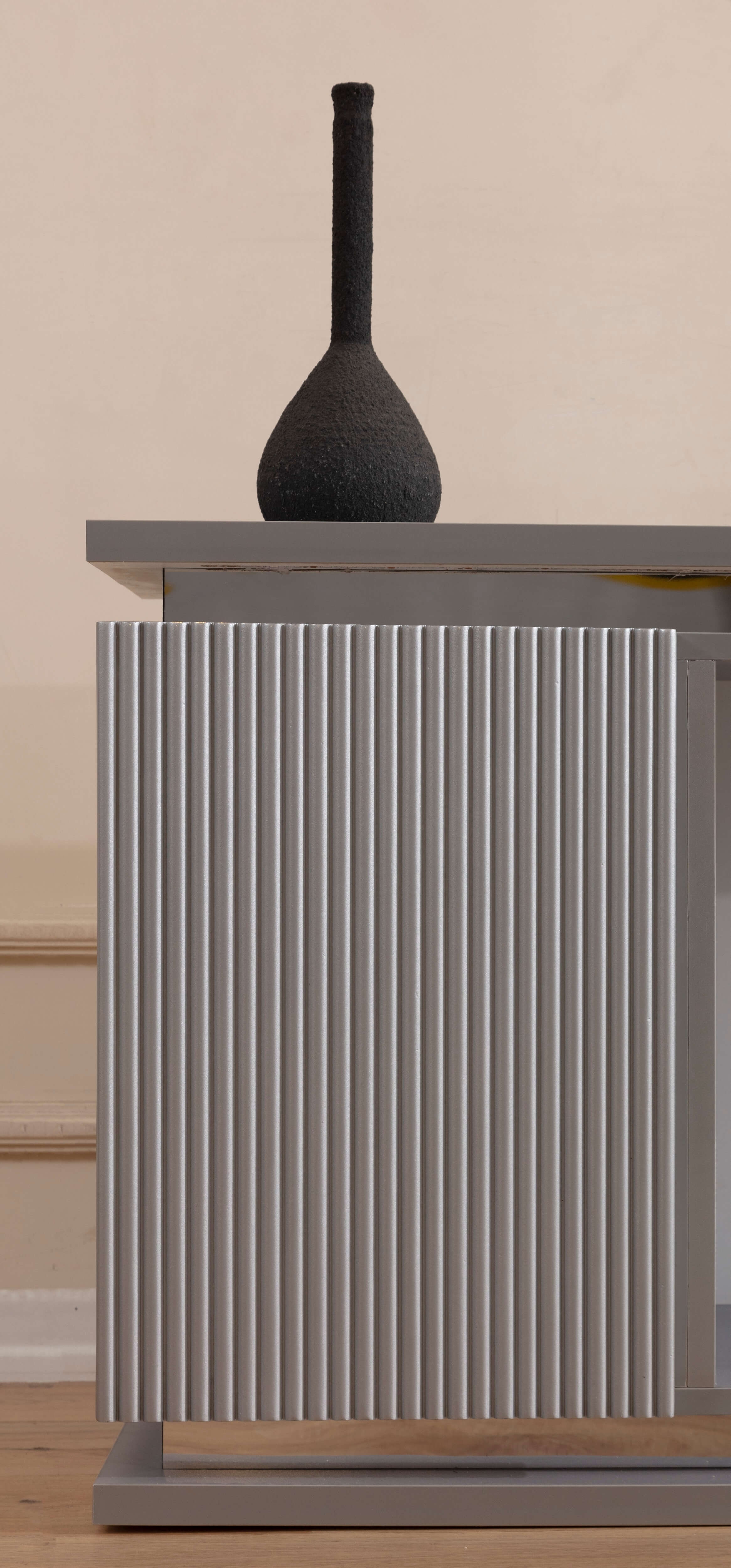 WRS Lianna Fireplace TV Console w/2 Doors & LED Lighting