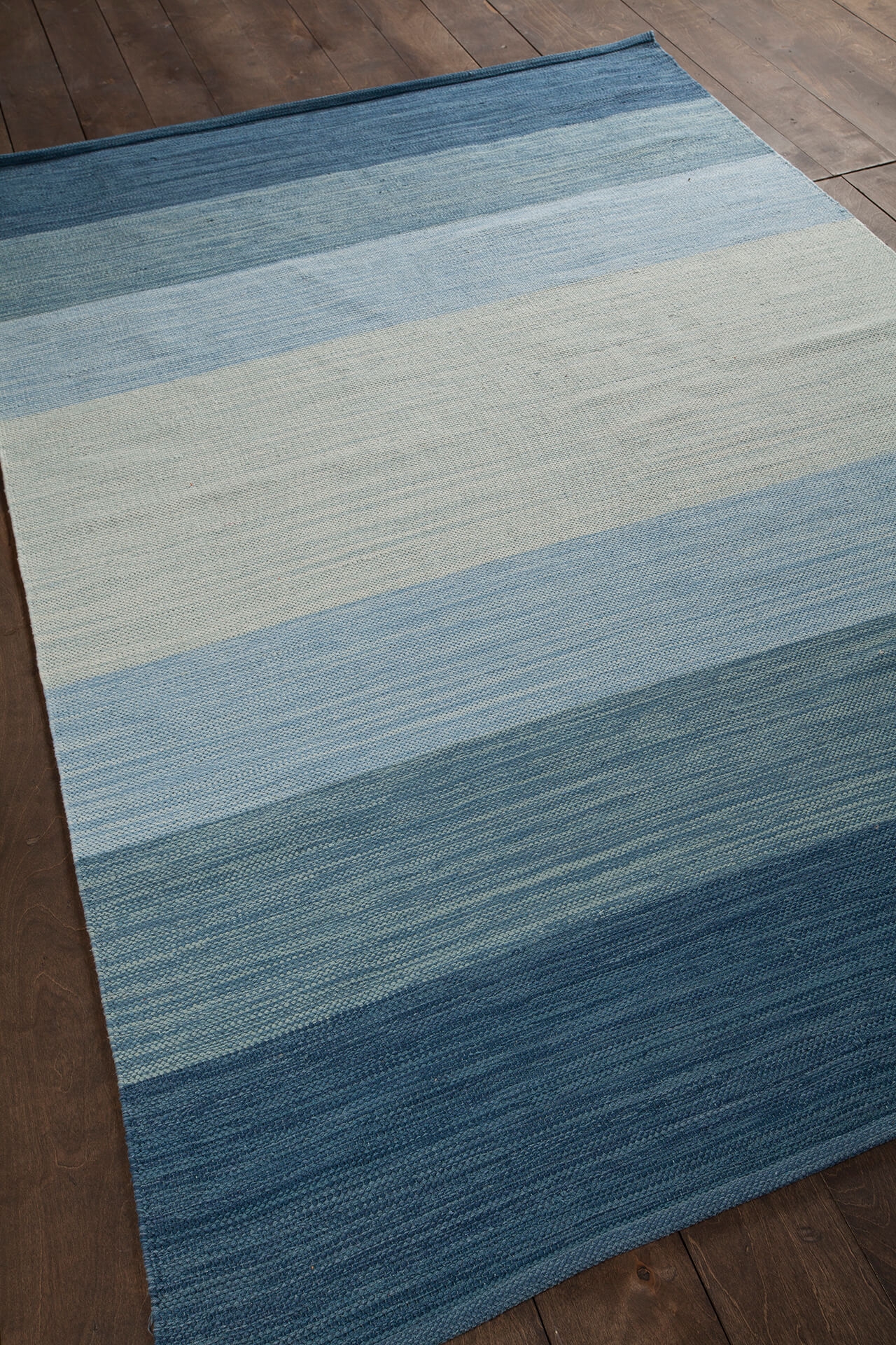 India Cotton Rectangular Hand-woven Rug, 5' x 7'6"