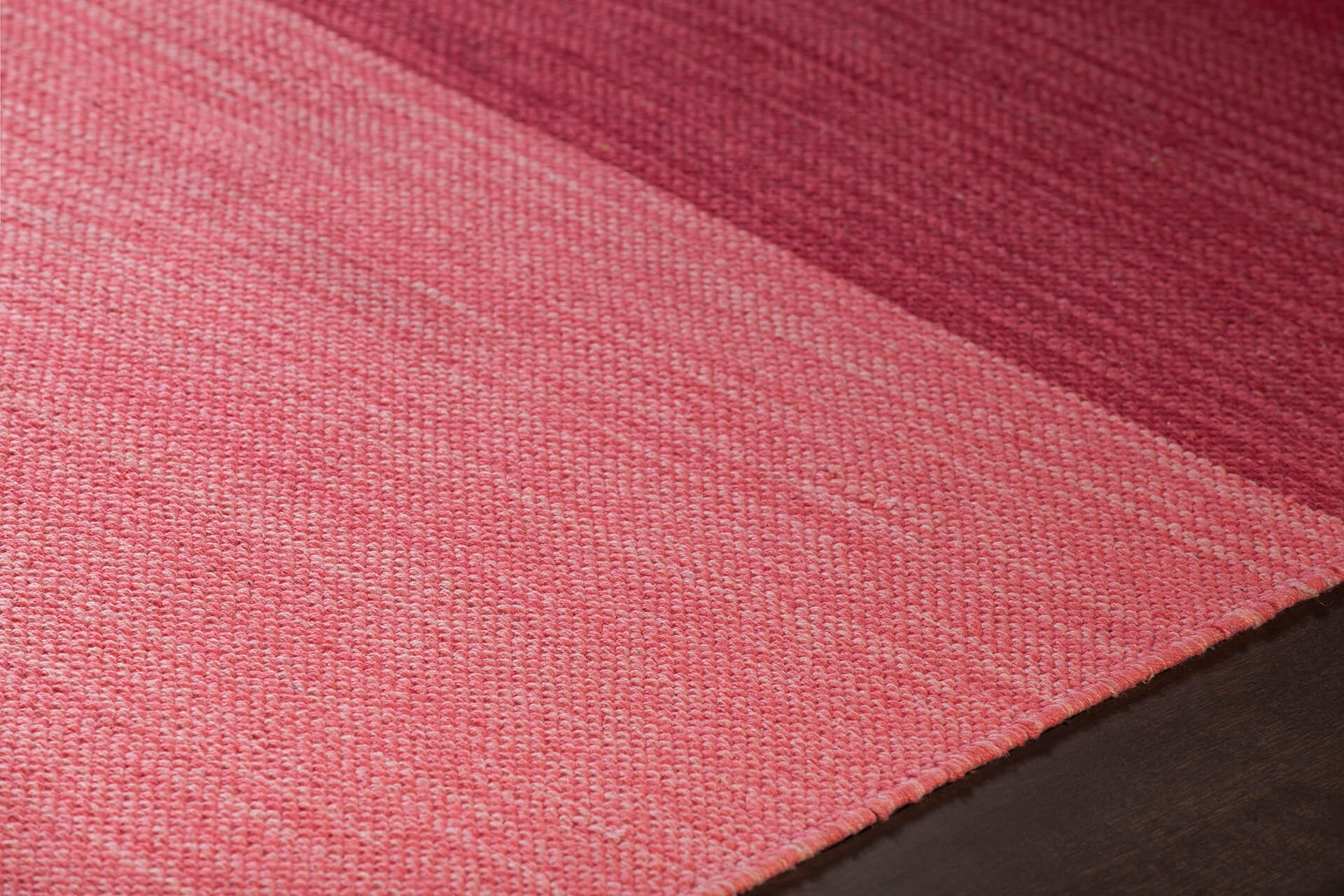 India Cotton Rectangular Hand-woven Rug, 2' x 3"