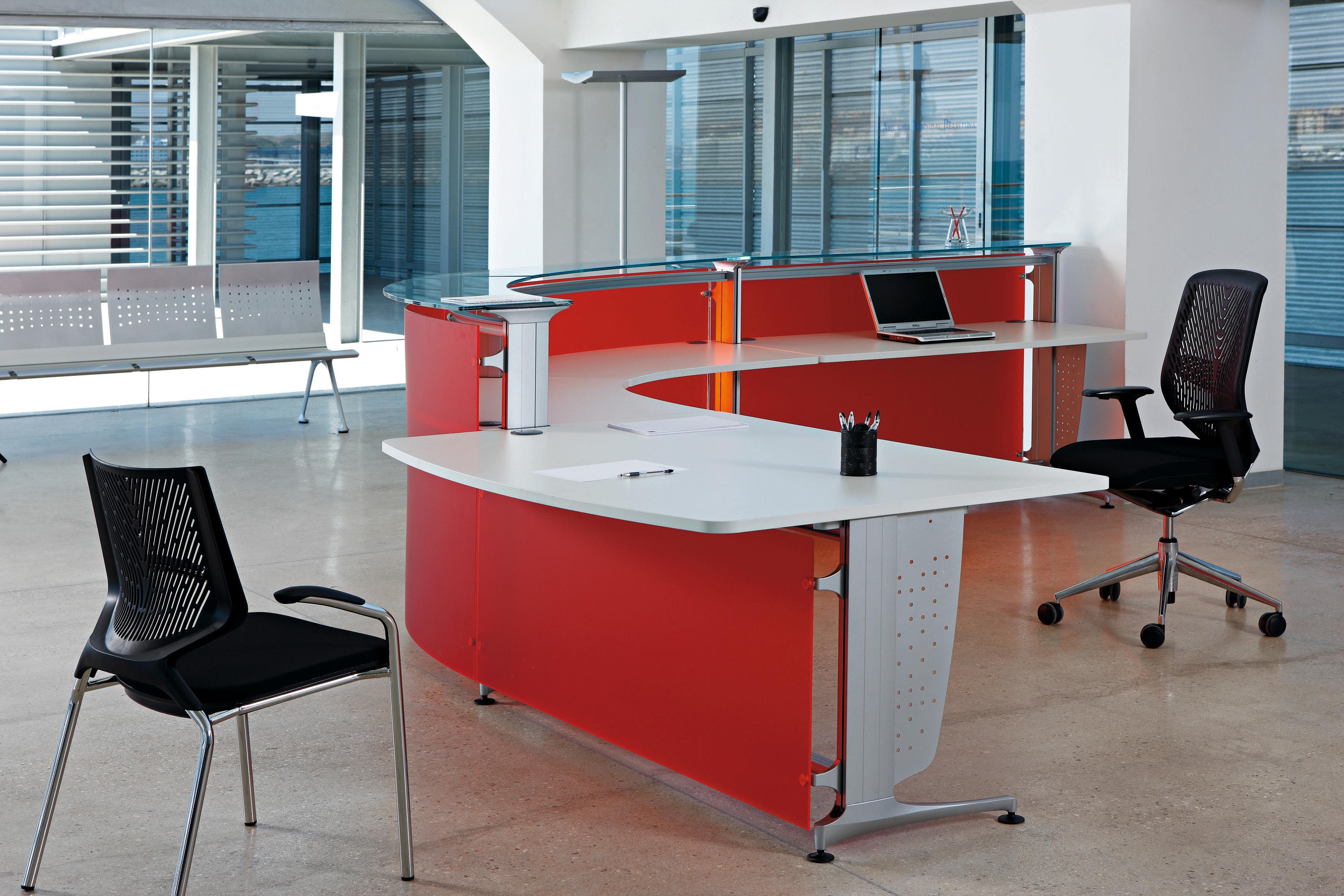 Right Countertop Red Steel Pannel Reception Desk