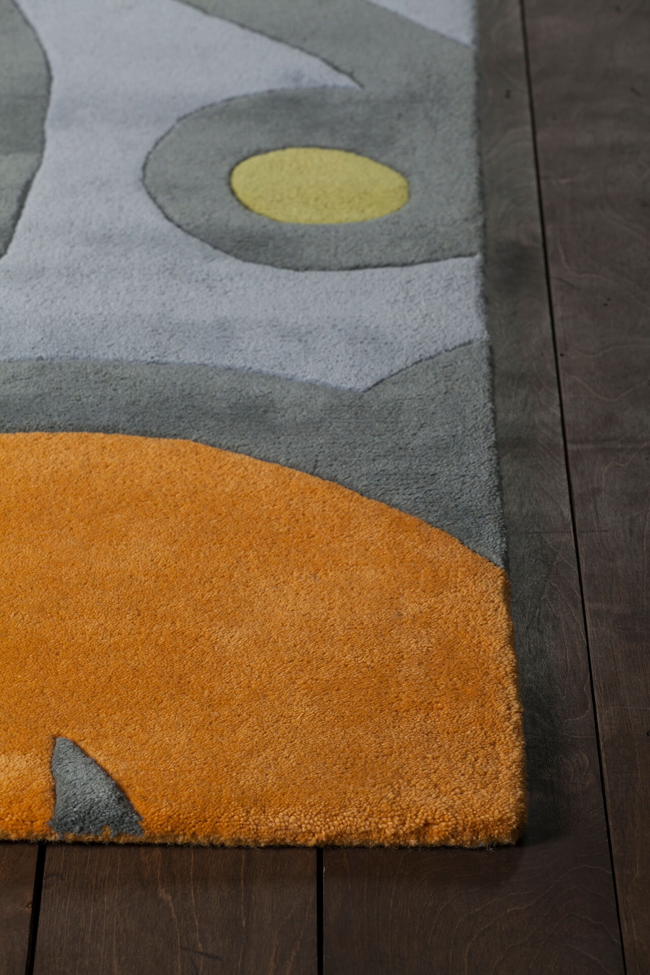 Inhabit Wool Rectangular Hand-tufted Rug, 5' x 7'6"