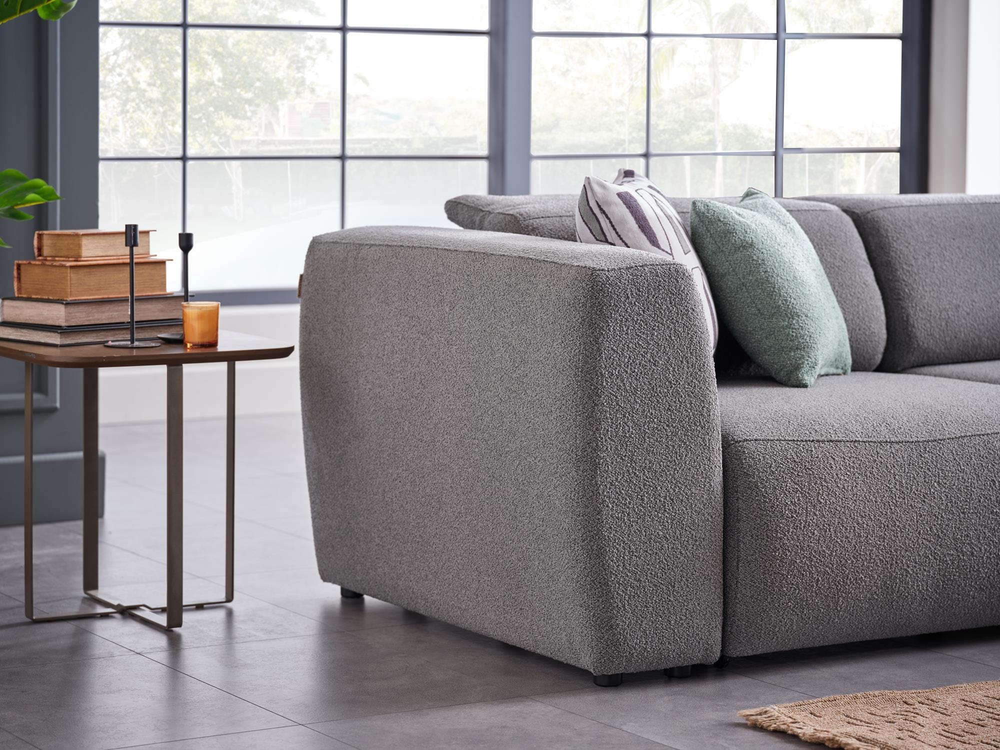 Picasso Wide Convertible RAF Sleeper Sectional